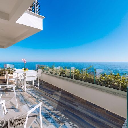 Hotel Caramare Кала Гононе Екстериор снимка