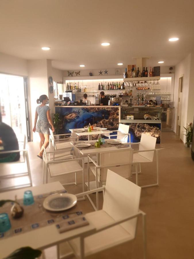 Hotel Caramare Кала Гононе Екстериор снимка