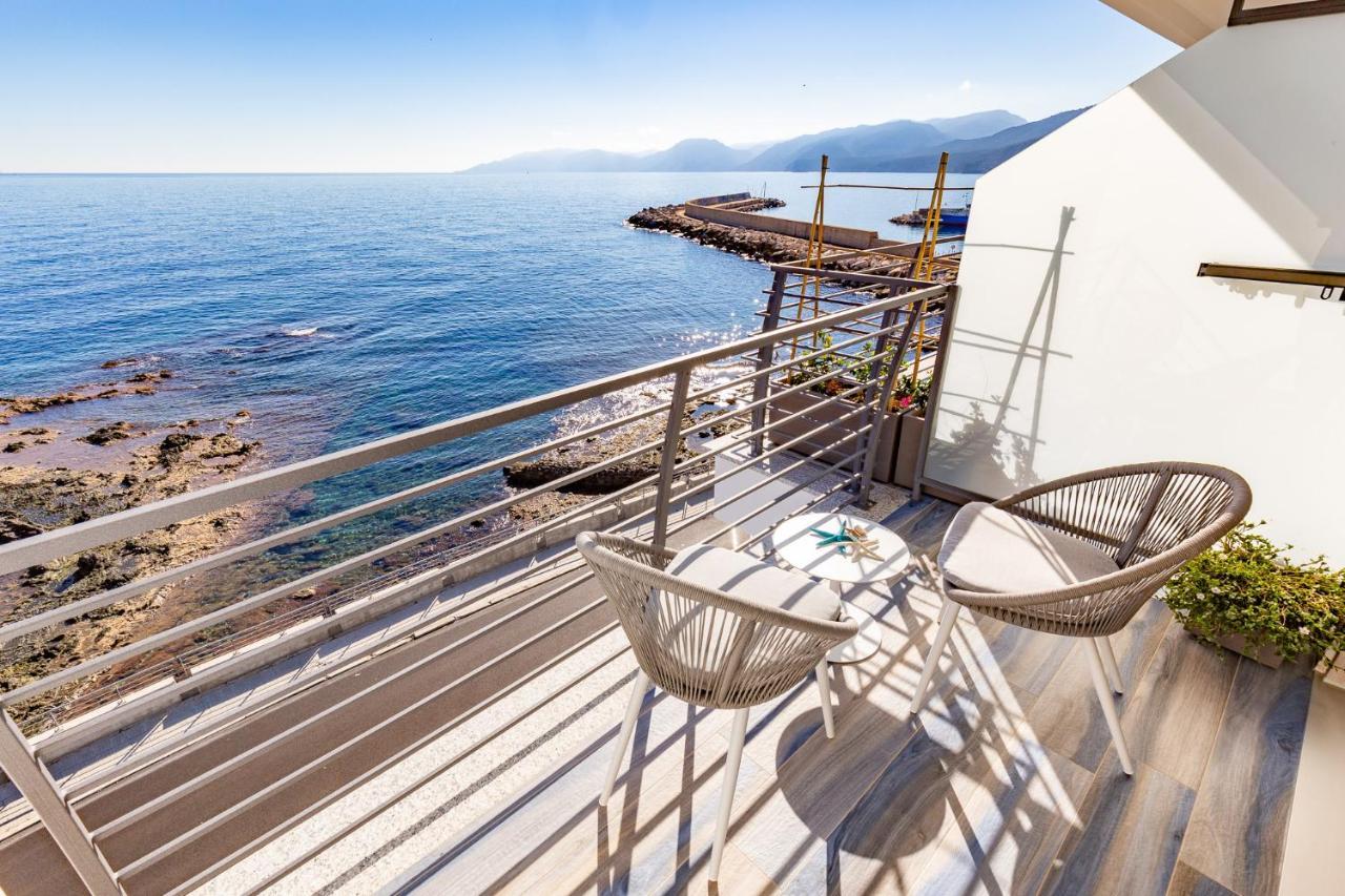 Hotel Caramare Кала Гононе Екстериор снимка