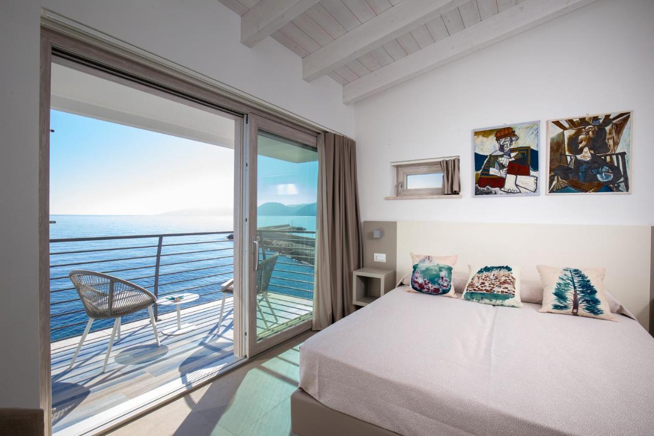 Hotel Caramare Кала Гононе Екстериор снимка