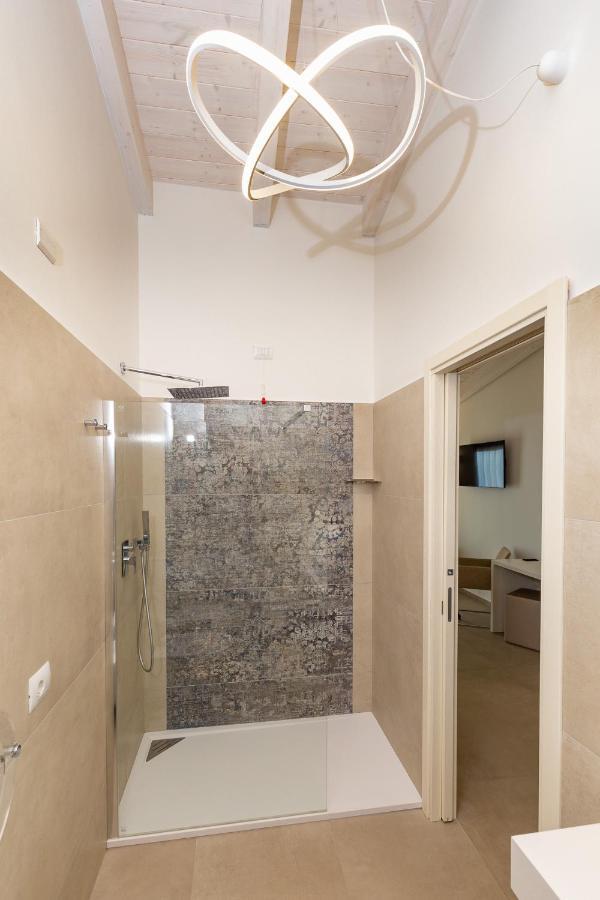 Hotel Caramare Кала Гононе Екстериор снимка