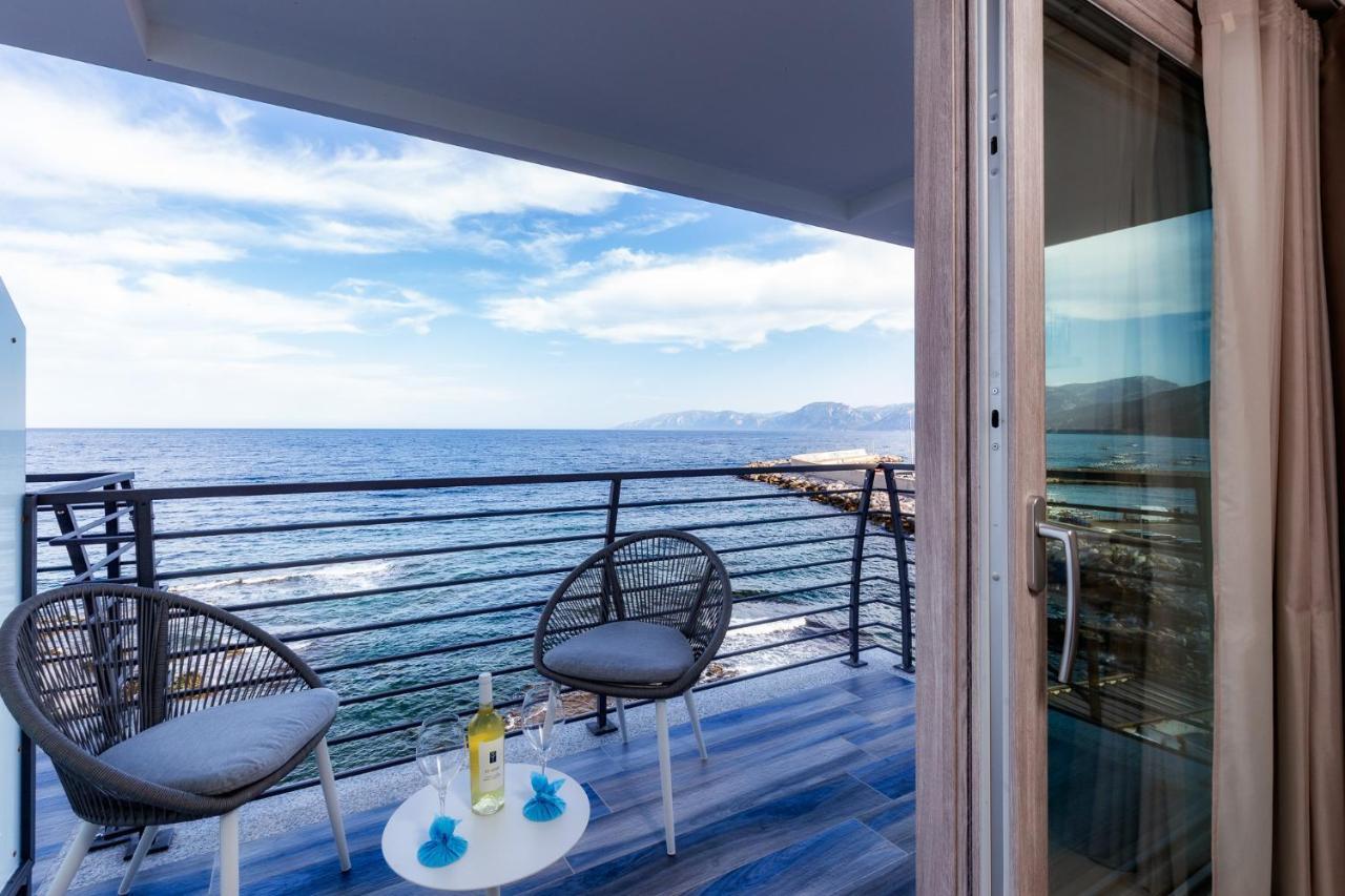 Hotel Caramare Кала Гононе Екстериор снимка